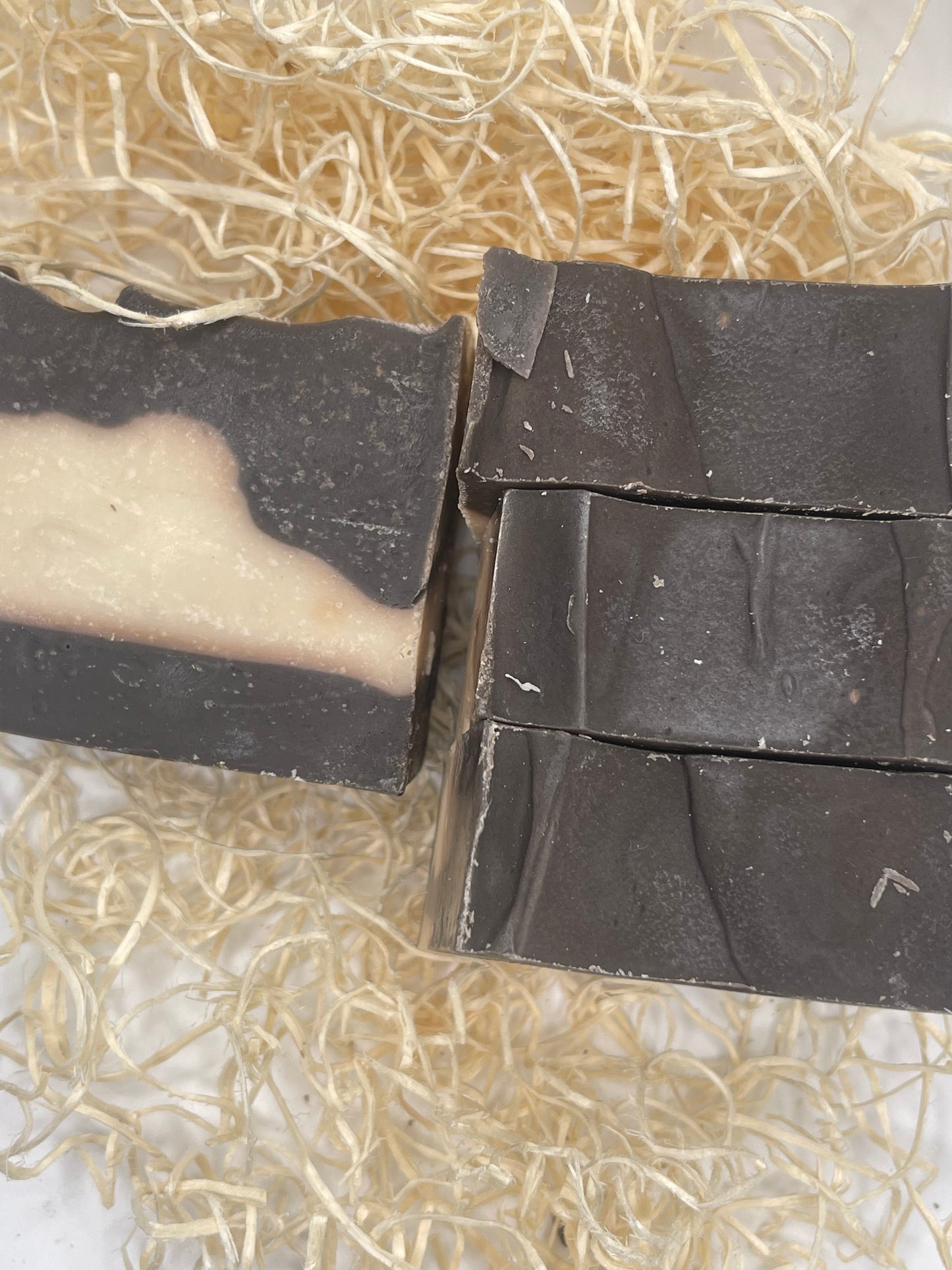 Black Clay Stripes Body Bar