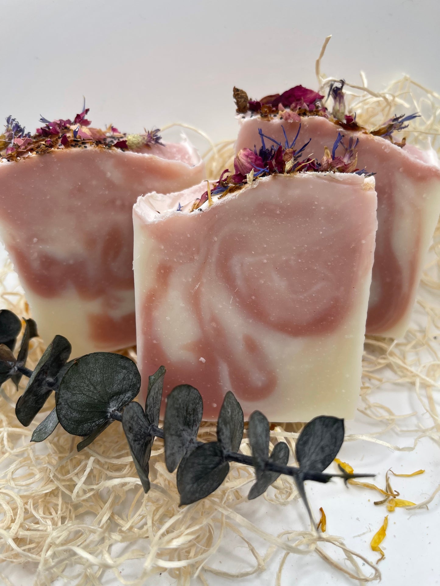 Dainty Rose Clay Body Bar