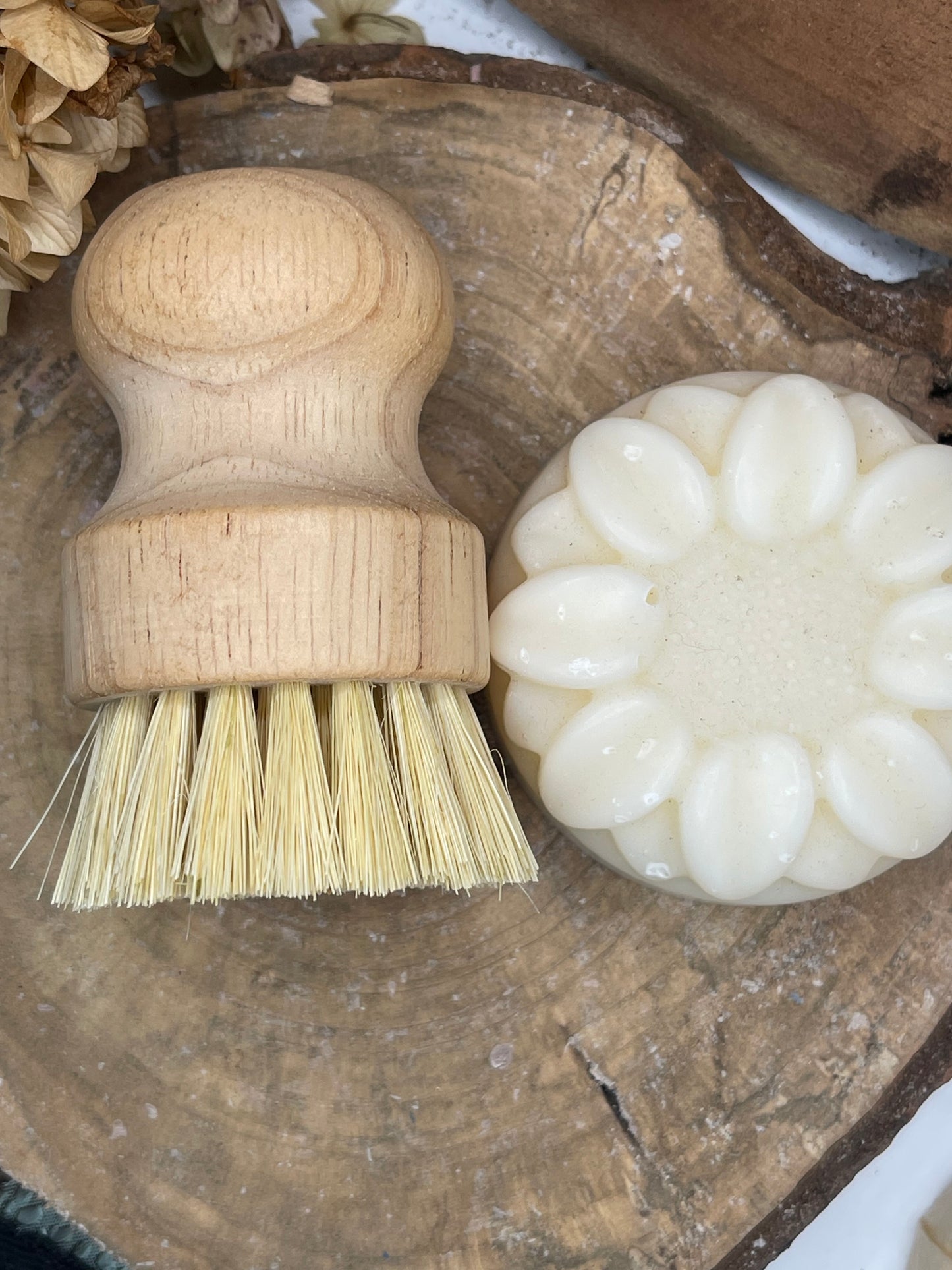 Palm Kitchen Scrubber - Bamboo Wood